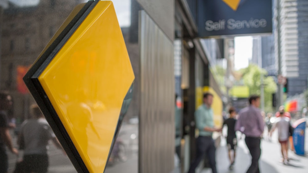 The Commonwealth Bank says the majority of its customers are well placed to cope with rising interest rates. (ABC News: Margaret Burin)